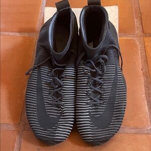 NIKE ZOOM Black and White High-Top Running Sneakers Sz 12.